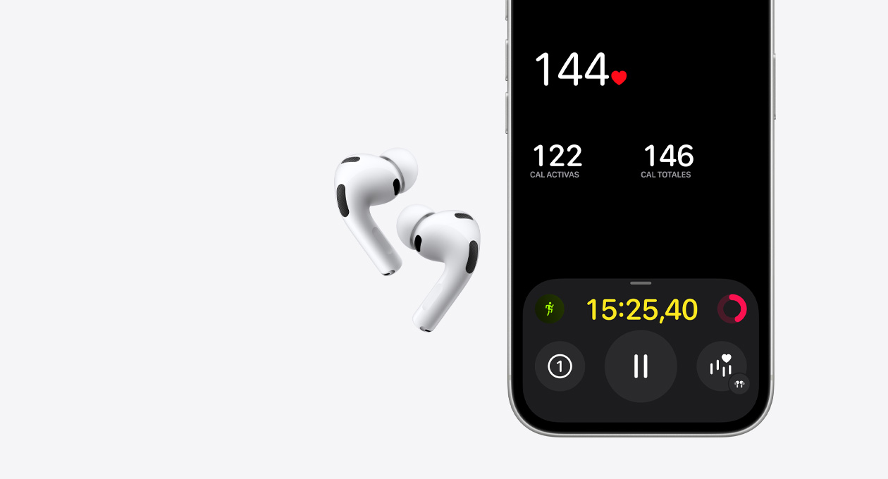 AirPods Pro 3 y estuche de carga MagSafe (USB-C), color blanco, mitad inferior de la pantalla de un iPhone 17 Pro, app Fitness, funcionalidad de detección de la frecuencia cardiaca
