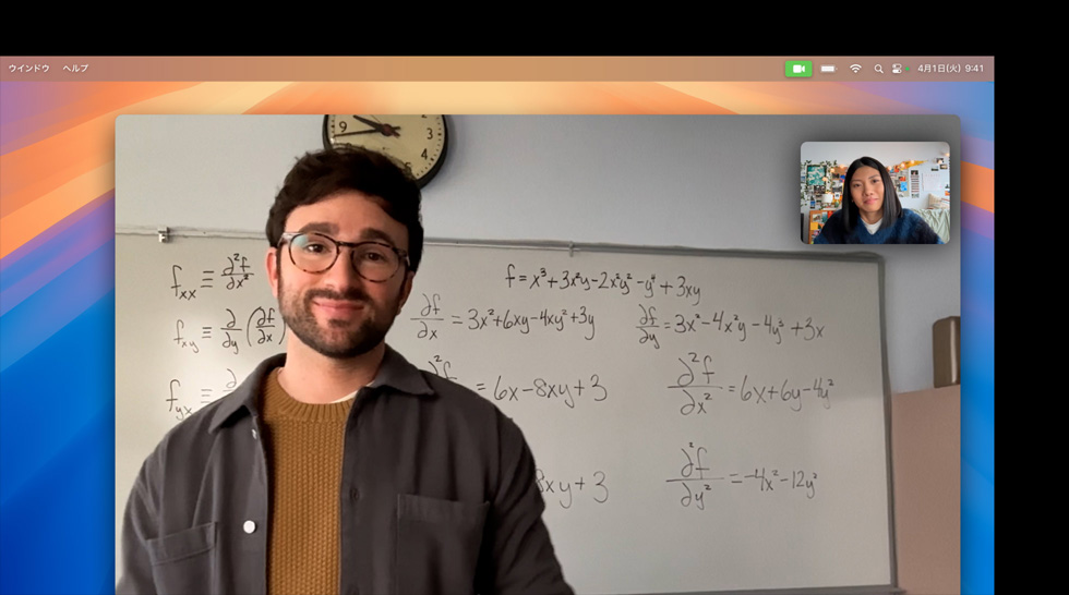 センターフレーム機能を使ったビデオ通話。ユーザーが動き回ってもフレームから外れないように調整している